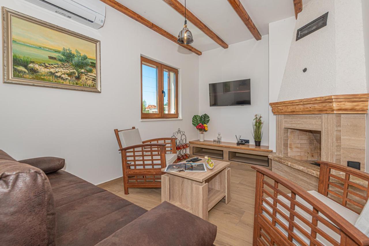 Dubrava Casa Del Sol别墅 外观 照片